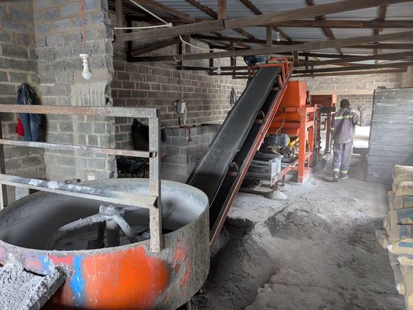 Concrete Mixing & Conveyor System - ALIJOE Trading and Farms Limited workshop